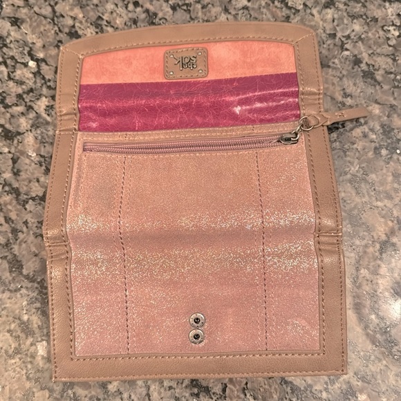 The Sak trifold glitter leather wallet EUC - Picture 7 of 14